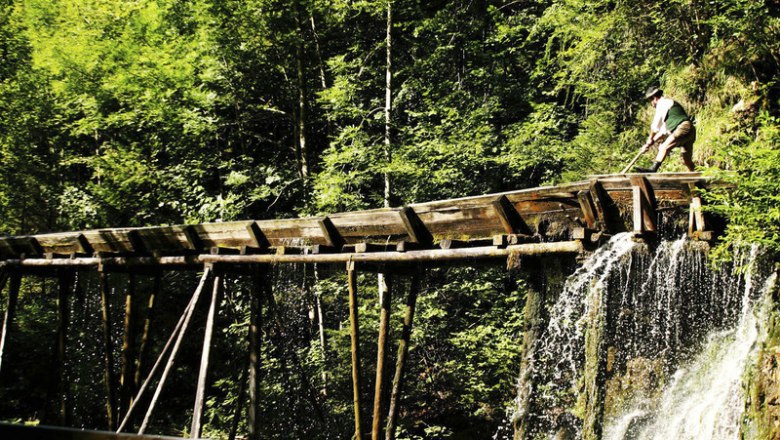 Faúsztató és fapalló "Am Holzweg", © Mostviertel Tourismus/weinfranz.at Faúsztató és fapalló "Am Holzweg", © Mostviertel Tourismus/weinfranz.at