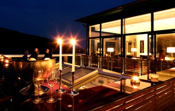 Restaurant terrace, © Steigenberger Hotel and Spa, Andreas Hofer Restaurant terrace, © Steigenberger Hotel and Spa, Andreas Hofer