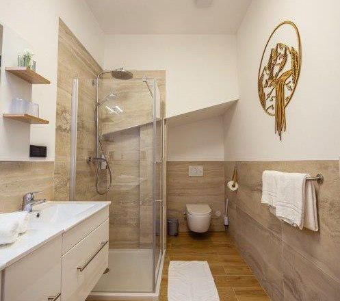 Ötscher Lodge, © Niederösterreich Werbung / Maximilian Pawlikowsky Ötscher Lodge, © Niederösterreich Werbung / Maximilian Pawlikowsky