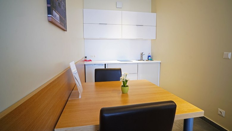 konyha étkezővel, © Nava Motel konyha étkezővel, © Nava Motel