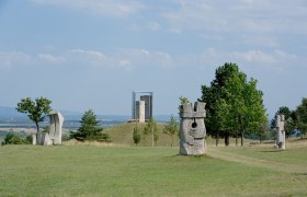 Sculptor Symposium Lindabrunn, © Marktgemeinde Enzesfeld-Lindabrunn Sculptor Symposium Lindabrunn, © Marktgemeinde Enzesfeld-Lindabrunn