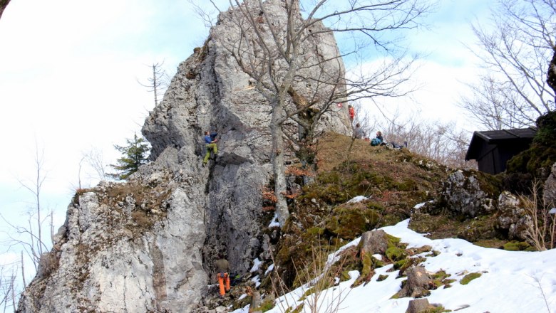 Climbing on the TVN peak, © Franz Beer Climbing on the TVN peak, © Franz Beer
