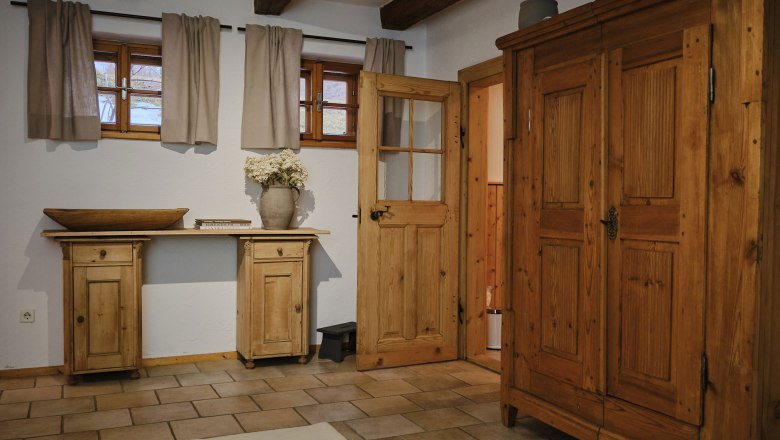 Bejárat, virágos rét, © Mathias Lixl / lixl.com Bejárat, virágos rét, © Mathias Lixl / lixl.com