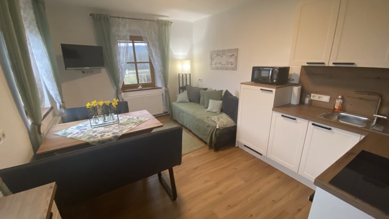 strassbauer_lothspieler_rosenhofbirn_image1, © Lothspieler strassbauer_lothspieler_rosenhofbirn_image1, © Lothspieler