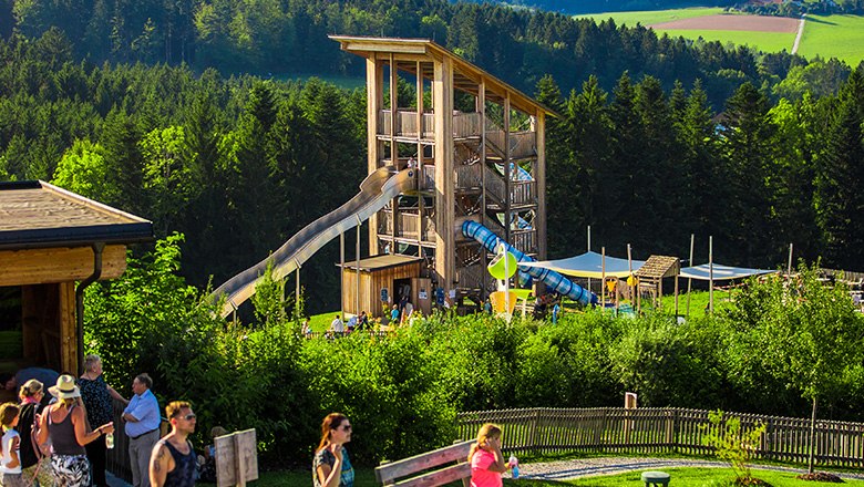 Eis-Greissler adventure park slide tower, © Blochberger Eisproduktion GmbH Eis-Greissler adventure park slide tower, © Blochberger Eisproduktion GmbH