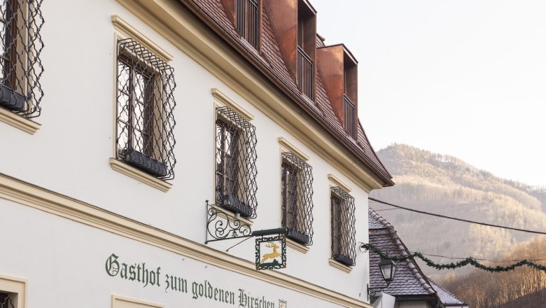 Rooms & Apartments "Gasthof zum Goldenen Hirschen", © Doris Schwarz-König Rooms & Apartments "Gasthof zum Goldenen Hirschen", © Doris Schwarz-König