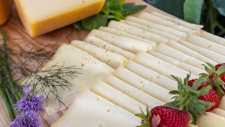 Organic farm Sonnhalmberg, © Theo Kust Organic farm Sonnhalmberg, © Theo Kust