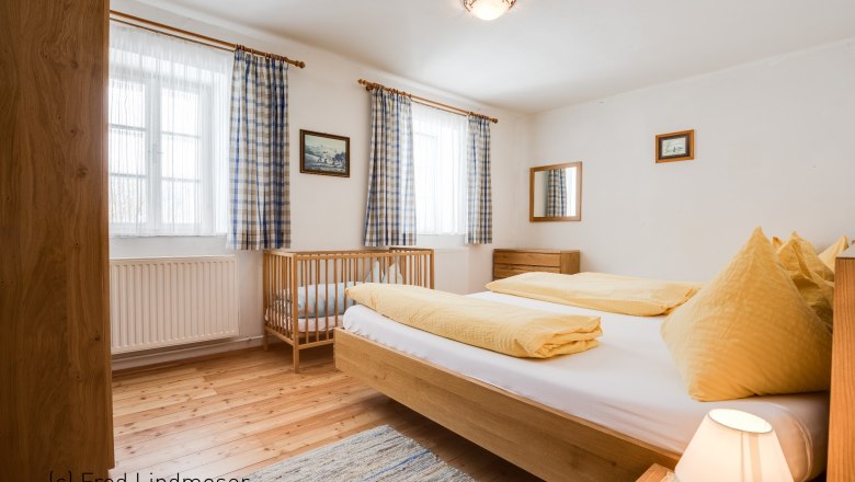 pension-kobichl_schlafzimmer_ferienhaus_1, © Fred Lindmoser pension-kobichl_schlafzimmer_ferienhaus_1, © Fred Lindmoser