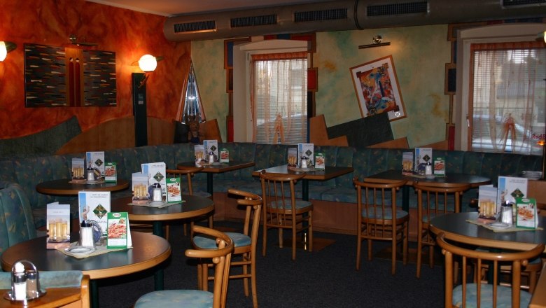 Tritsch Tratsch, © Tritsch Tratsch Tritsch Tratsch, © Tritsch Tratsch