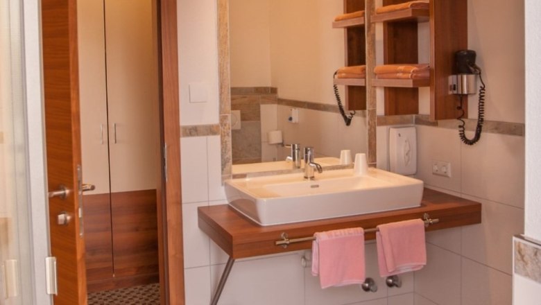 Bathroom 2, © Johann Gruber Bathroom 2, © Johann Gruber