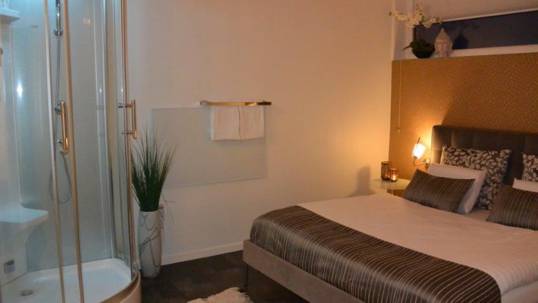 Bedroom with bathroom, © Leichtfried-Schiefer Bedroom with bathroom, © Leichtfried-Schiefer