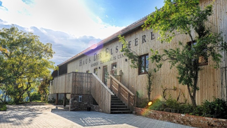 House of the service tree, © Mayer Elsbeere; Matthias Artwork House of the service tree, © Mayer Elsbeere; Matthias Artwork