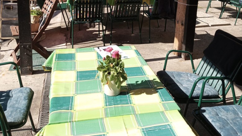 Gastgarten Stadtwirt Windisch, Mannersdorf/Leithagebirge, © Maresch IT-Dienstleistungen und Consulting Gastgarten Stadtwirt Windisch, Mannersdorf/Leithagebirge, © Maresch IT-Dienstleistungen und Consulting