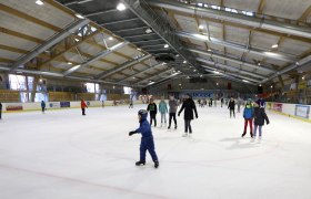 Amstetten ice rink, © Gerhard Sengstschmied Amstetten ice rink, © Gerhard Sengstschmied