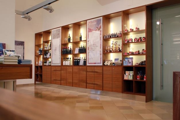 monastery shop_1, © weinfranz.at monastery shop_1, © weinfranz.at