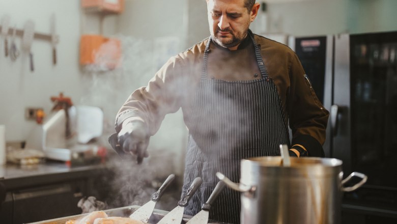 0100_Moststraße_Hotel-Exel_20250408-30587-002, © Moststraße, dochbodnliacht 0100_Moststraße_Hotel-Exel_20250408-30587-002, © Moststraße, dochbodnliacht