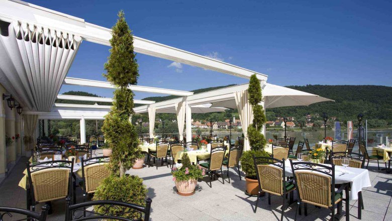 Residence Wachau - Terrace, © Hotel Donauterrasse Residence Wachau - Terrace, © Hotel Donauterrasse