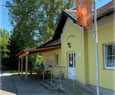 Weinviertel rest area Angern an der March/Stillfried, © Leader Region Weinviertel Ost Weinviertel rest area Angern an der March/Stillfried, © Leader Region Weinviertel Ost