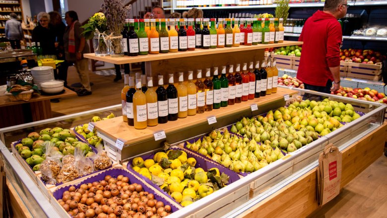 Store Obsthof & Weingut Altenriederer, © Egon Fischer Store Obsthof & Weingut Altenriederer, © Egon Fischer