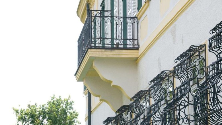 Exterior view, © Schloss Gumpoldskirchen Exterior view, © Schloss Gumpoldskirchen