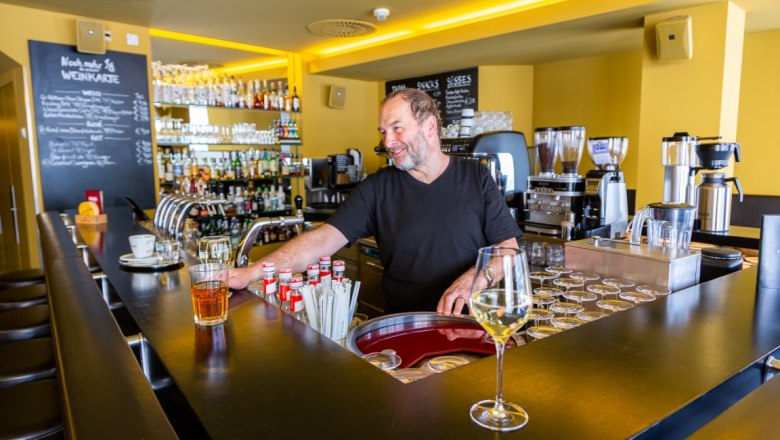 Cinema Paradiso Bar, &copy; Cinema Paradiso