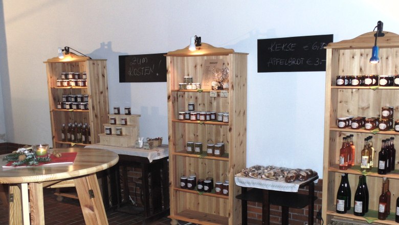 Farm store, &copy; Heiderer