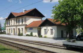 Bahnhof-Hoetzelsdorf-Geras-01, &copy; Priwo