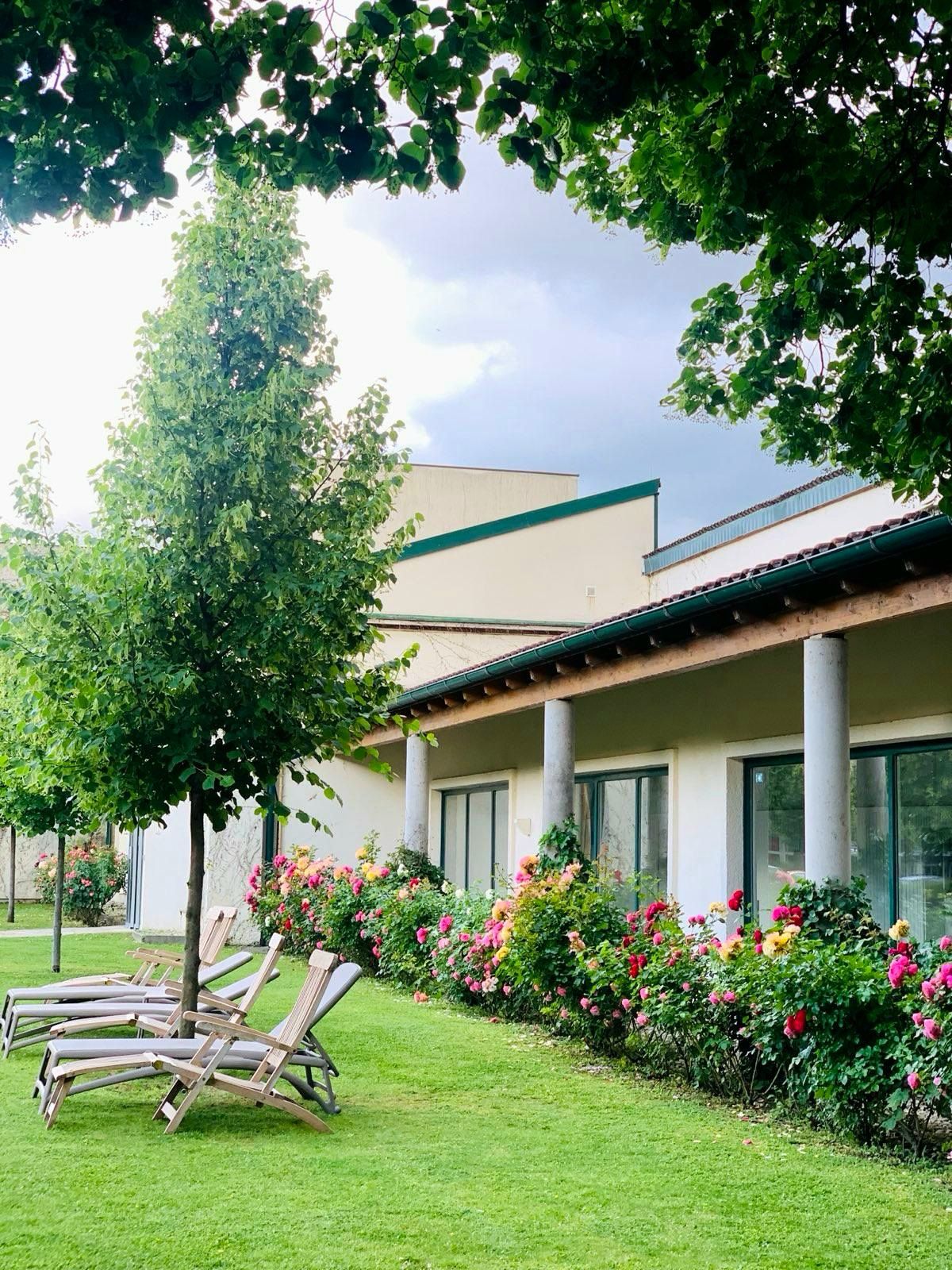 Ludwigstorff gyógyfürdőközpont, napozóterasz