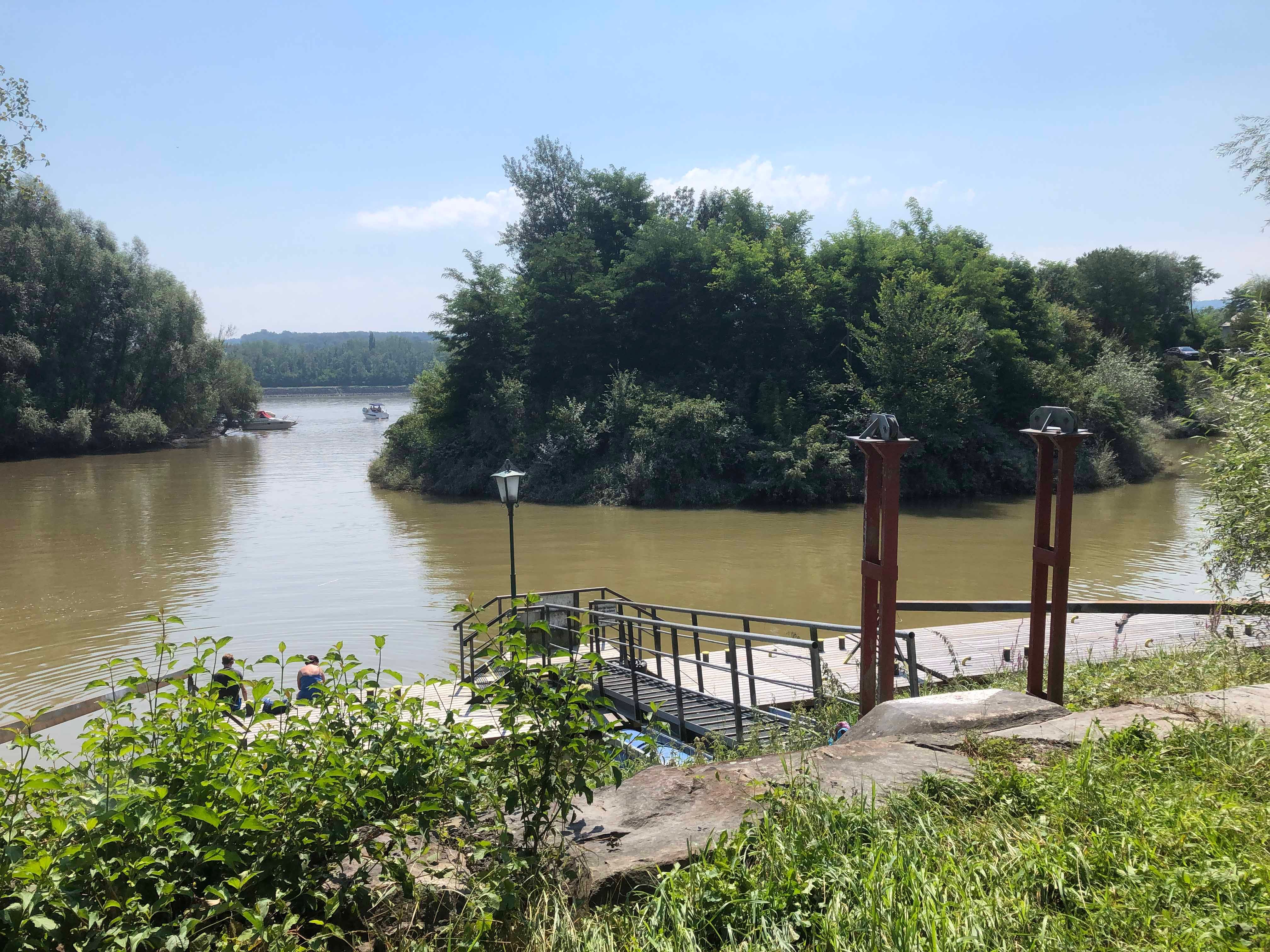 Az Emmersdorf/Luberegg kikötő bejárata