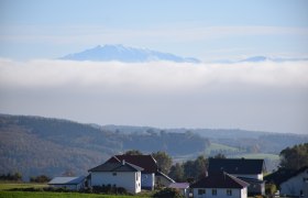Alpenpanoramablick von St.Oswald aus: vom Schneeberg bis Dachstein, © Gemeinde St. Oswald, Leo Baumberger