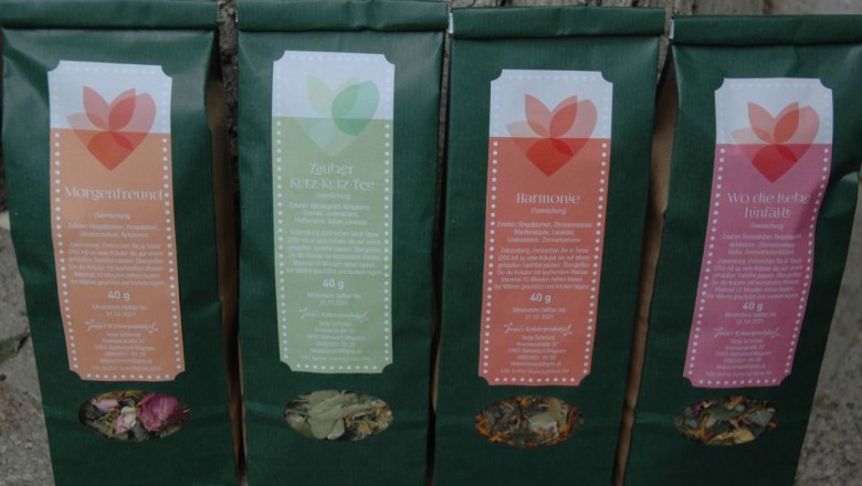 Moser herbal honey manufactory, &copy; Tanja Moser