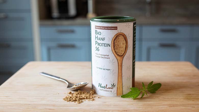 Organic hemp, &copy; Hanfland