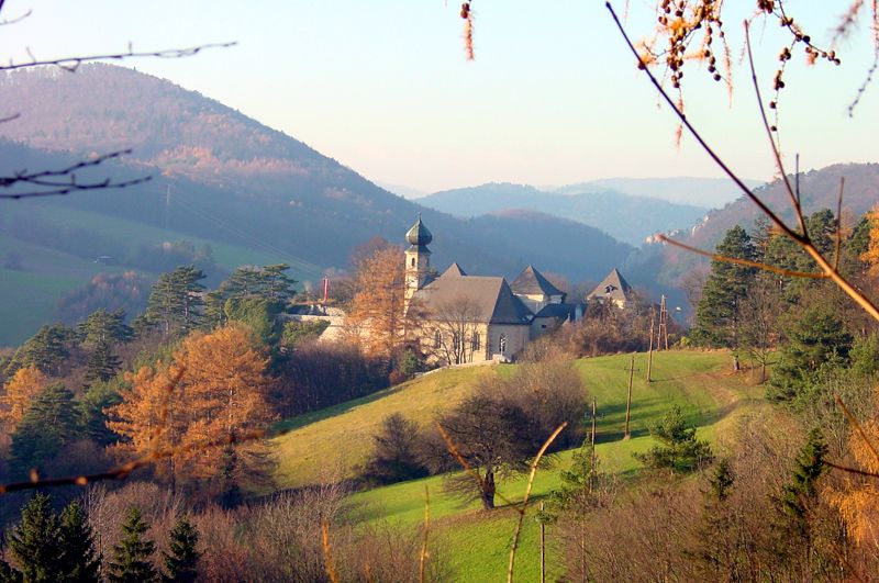 Neuhaus kastély ősszel