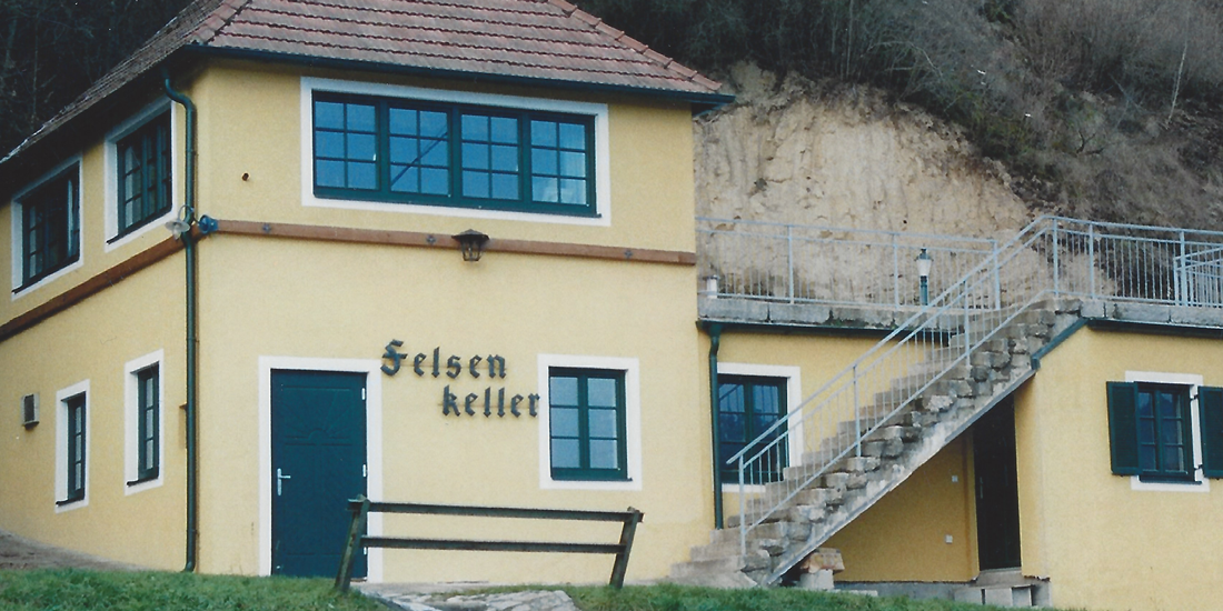 Zöbinger Felsenkeller - Rögelsperger család