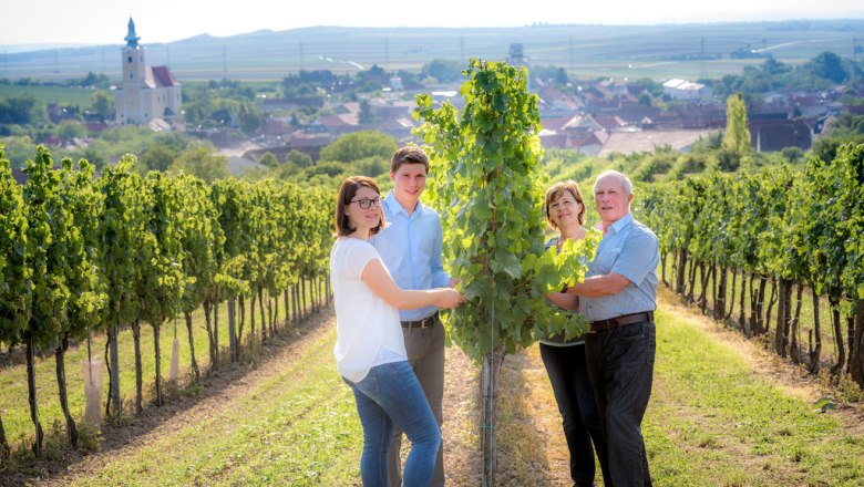 Vintner family Schneider, &copy; Reinhard Podolsky
