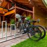 Hubertushof - bicycle parking lot, &copy; Wiener Alpen/Martin F&uuml;l&ouml;p