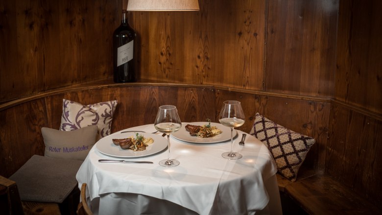 TDR-Hopfeld Dreikönigshof-Gaststube-c-Fa. Aumerk, © Fa. Aumerk