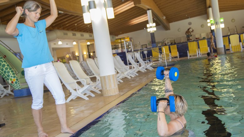 Underwater gymnastics that are easy on the joints, © Emotion Therapiezentrum GmbH