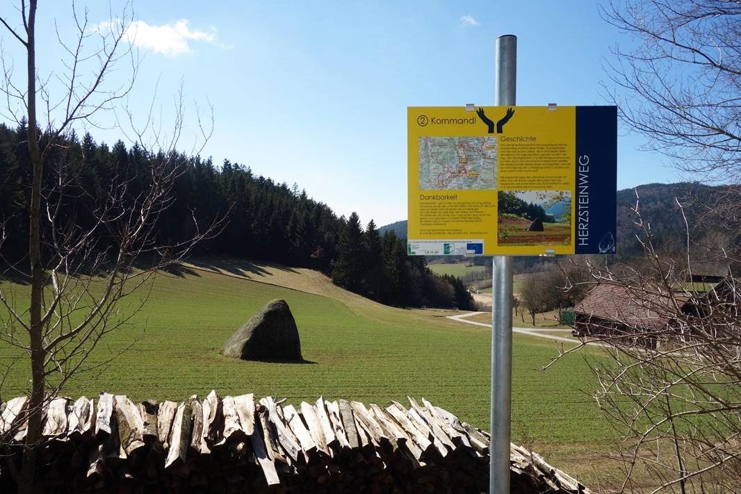 Herzstein út