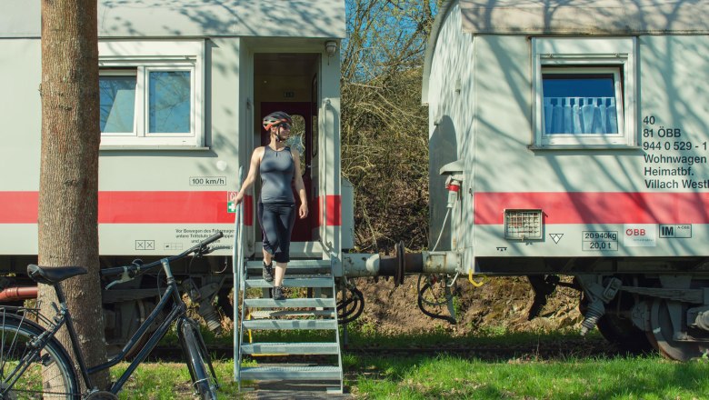 Wagons B, &copy; Matthias Ledwinka