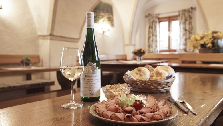 Bor a pinc&eacute;szet Kronberger Karl, &copy; Monika Loeff