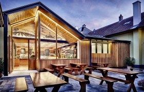 Ott Winery, &copy; www.spitzbart.at