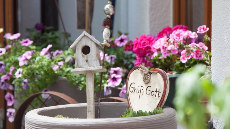 Welcome to the W&ouml;lflinger family, &copy; Regina Coutier