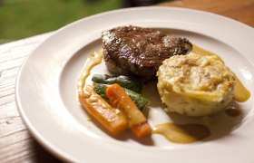 Enjoyment in the Weinviertel, &copy; Weinviertel Tourismus / Wurnig