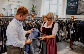 Trachtenmode Maisetschl&auml;ger, &copy; Waldviertel Tourismus, Matthias Streibel