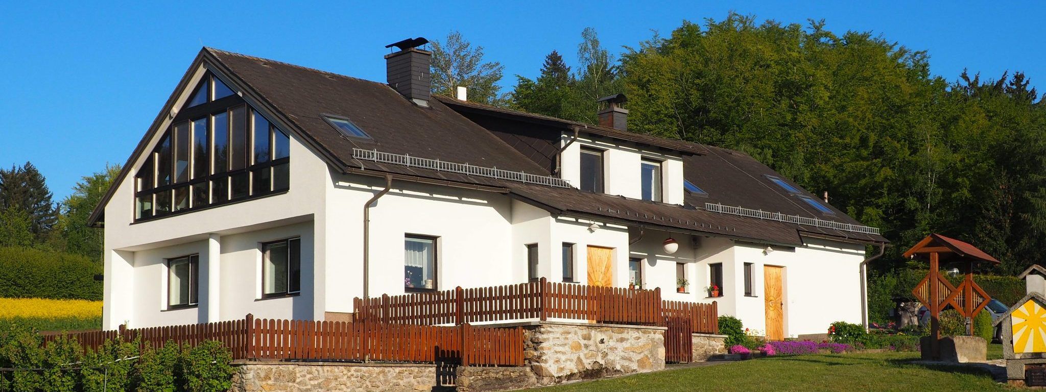 house-exterior-recording-summer