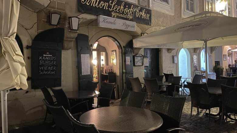 Pizzeria Kamilo a melki s&eacute;t&aacute;l&oacute;utc&aacute;ban K&uuml;lső n&eacute;zet, &copy; Donau N&Ouml; Tourismus