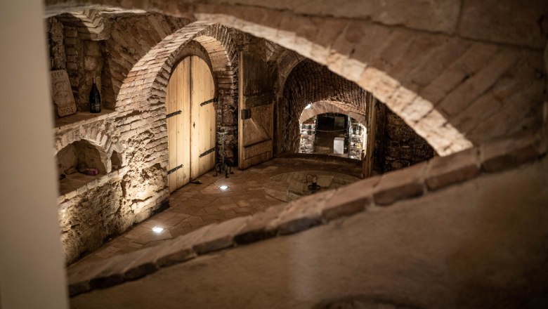 Pince a Schuster Pinc&eacute;szetn&eacute;l