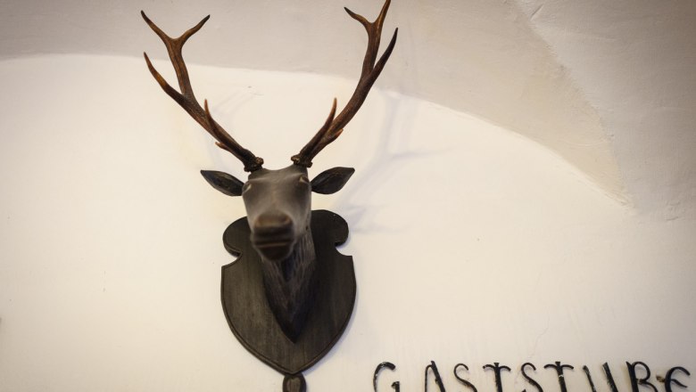 ...on the way to the restaurant, © Shaohui He