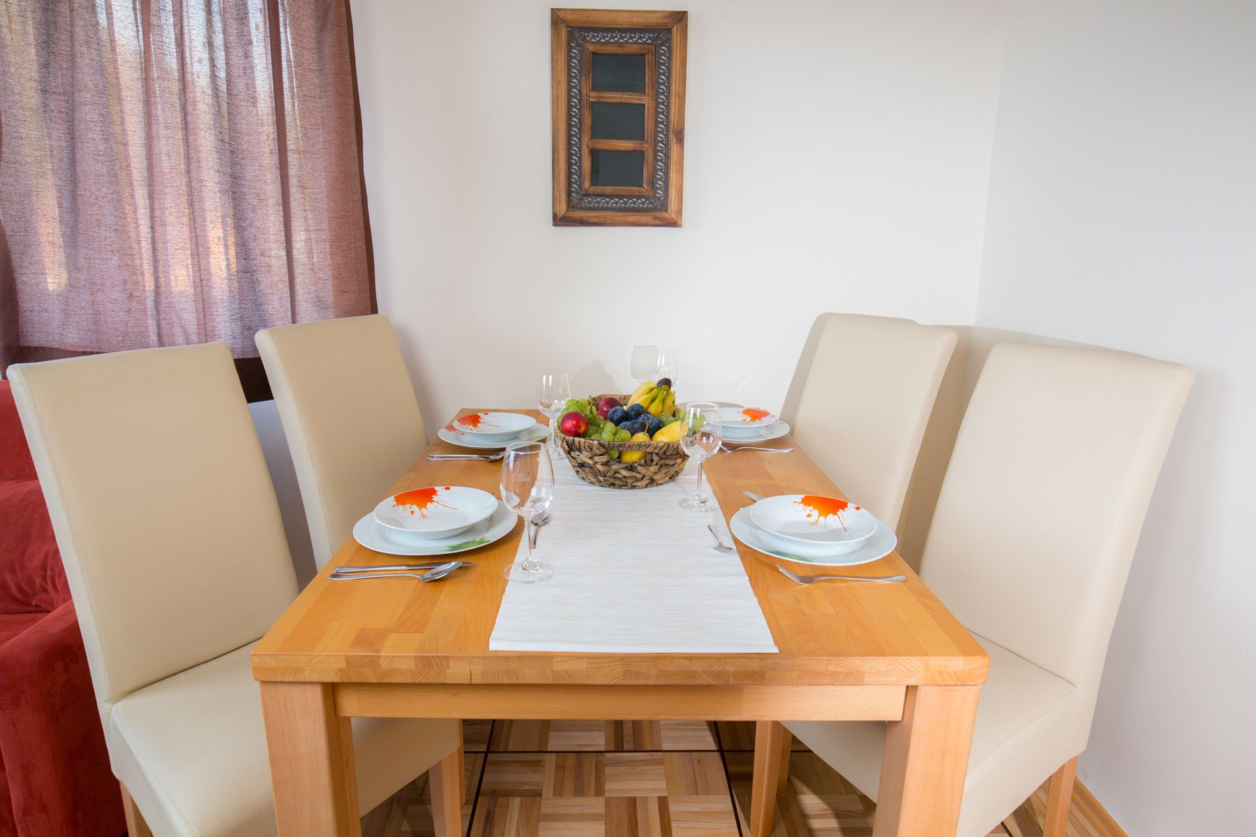 Étkező az Eisenstein apartmanban